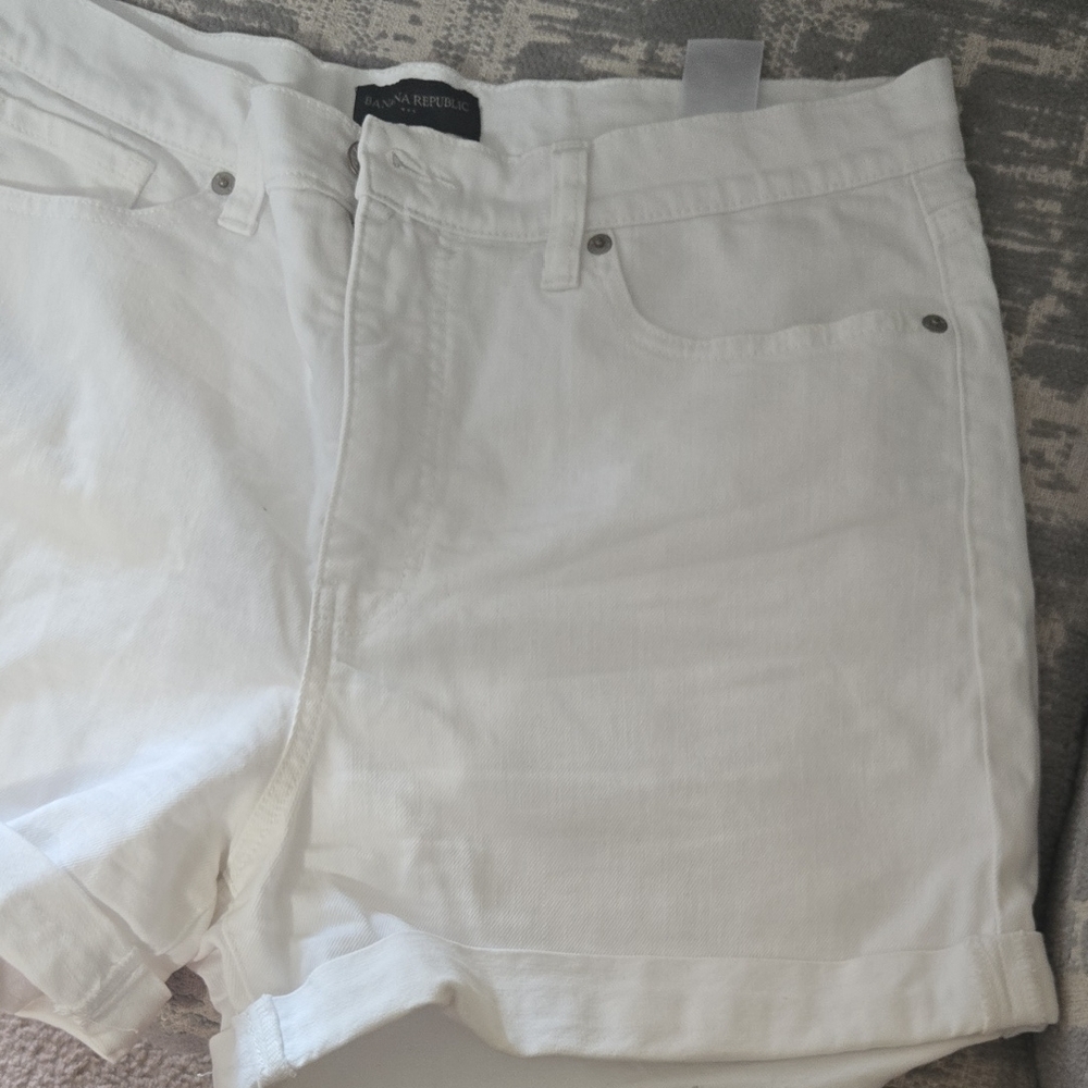 Banana Republic White Jean Shorts High-Waisted Cuffed - Picture 3 of 10